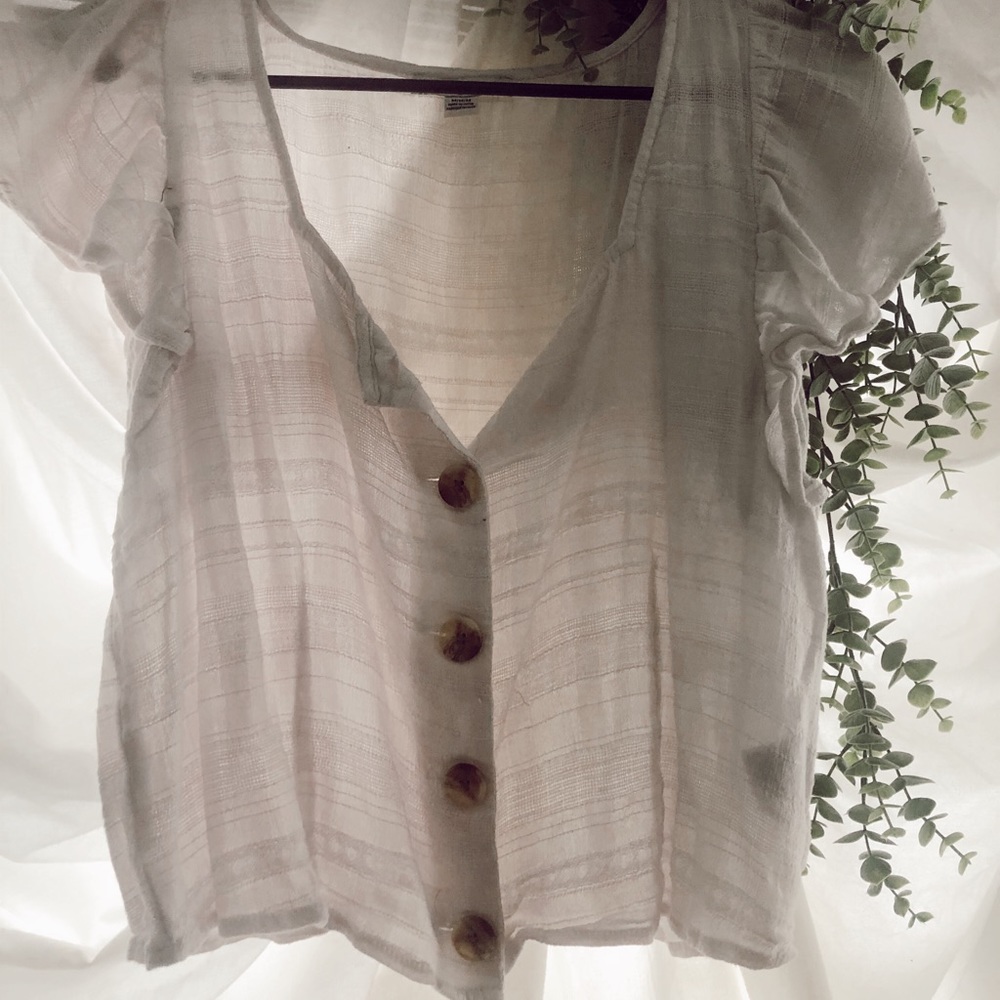 American Eagle Button Up